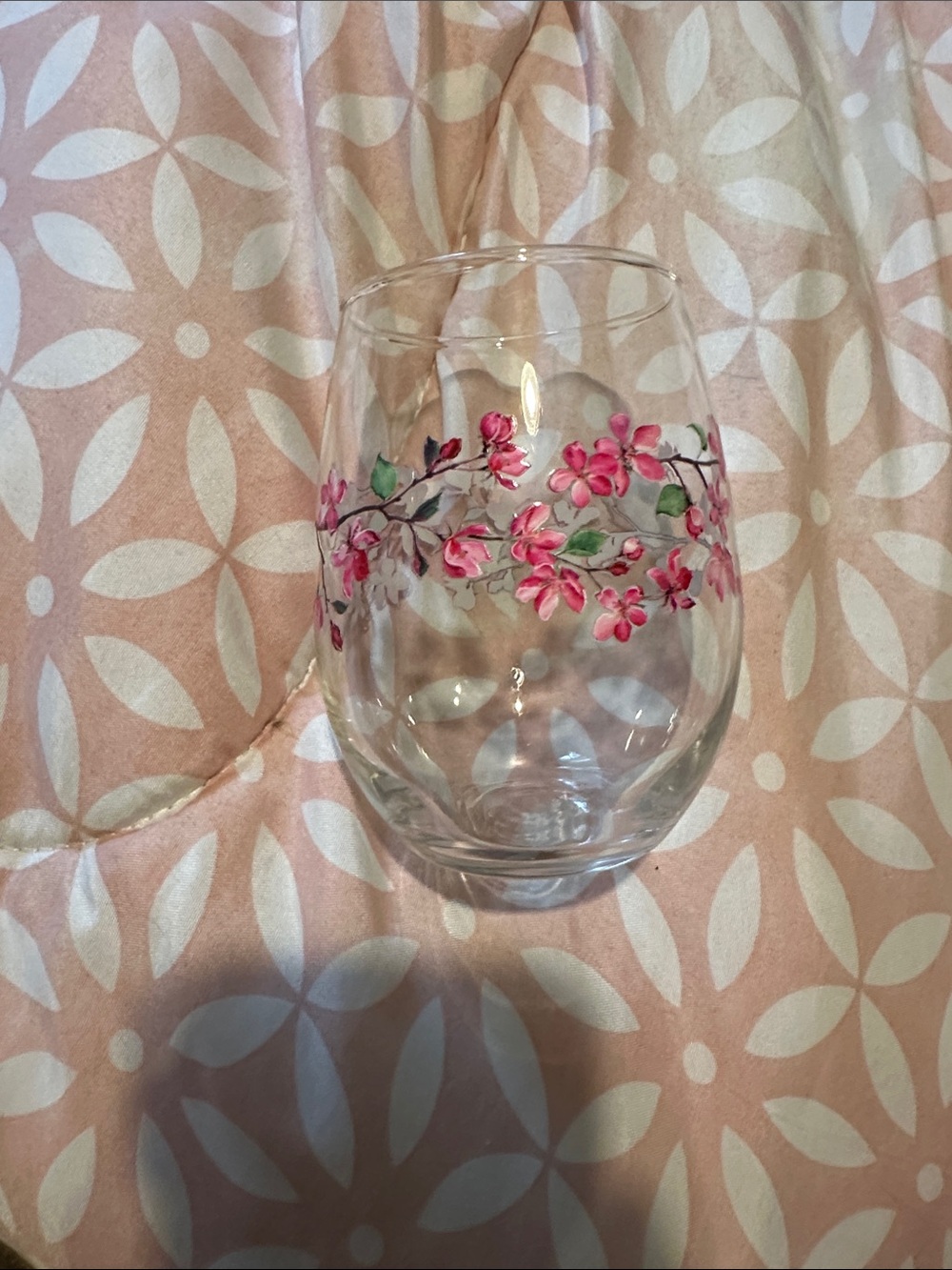 Hand-Painted Pink Floral Stemless Wine Glass – Home Accents